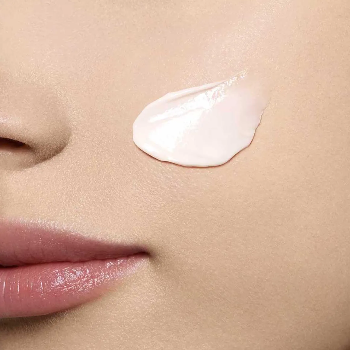 Clarins Nutri-Lumiere Day Cream Kopen