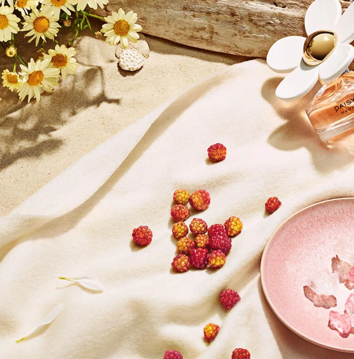 Marc Jacobs Daisy Love Eau De Toilette