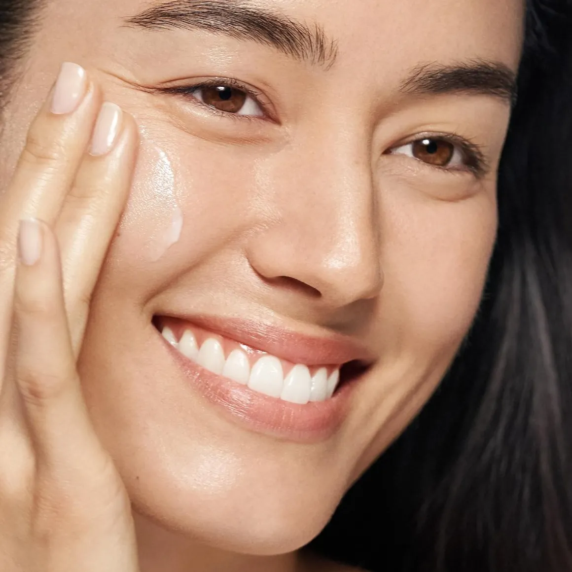 Moisture Surge Intense 72H Kopen