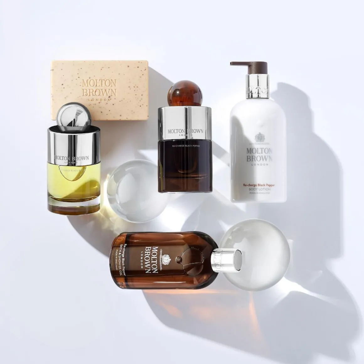 Molton Brown ReCharge Black Pepper Parfum
