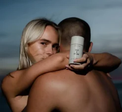 Neroli & Basil 75g. deodorant van Salt & Stone